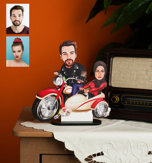 Kişiye Özel Motorlu Çift Karikatür Biblo