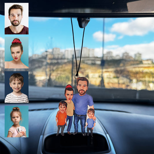 4 Kişi Anne Baba Ve Çocuklar Tasarımlı Karikatür Dikiz Ayna Süsü