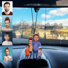 4 Kişi Anne Baba Ve Çocuklar Tasarımlı Karikatür Dikiz Ayna Süsü